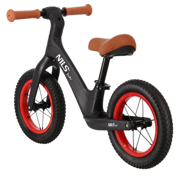 NILS Magnesium Løbecykel SORT