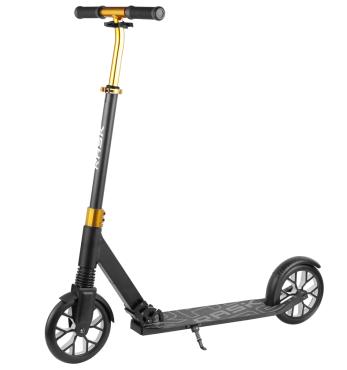 RASK LUX GOLD transport løbehjul - det perfekte transport middel. Det er et løbehjul med store hjul. RASK LUX GOLD transport løbehjul - det perfekte transport middel. Det er et løbehjul med store hjul.