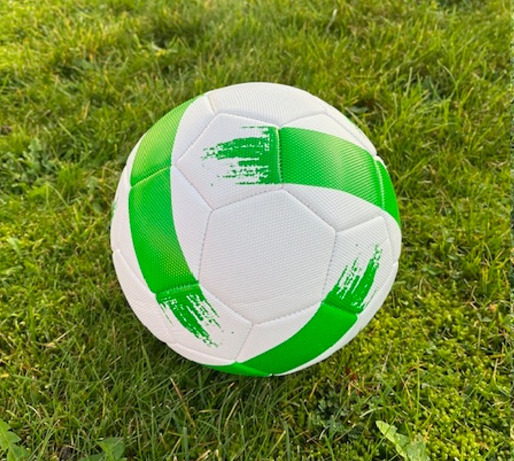 Fodbold Str 5 GREEN