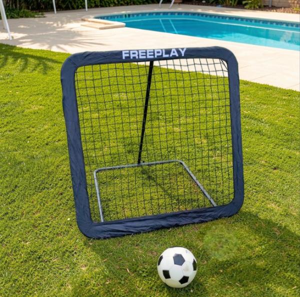 Elite Pro 160 x 160 Fodbold Rebounder by Freeplay med kantstof