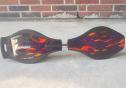 RASK Waveboard Original LAVA MED LYS I HJULENE